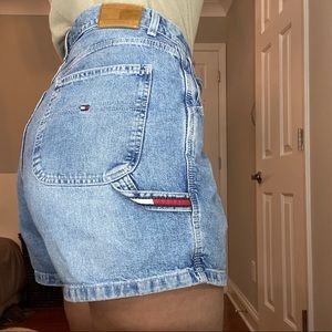 Vintage Tommy Hilfiger shorts high wasted
